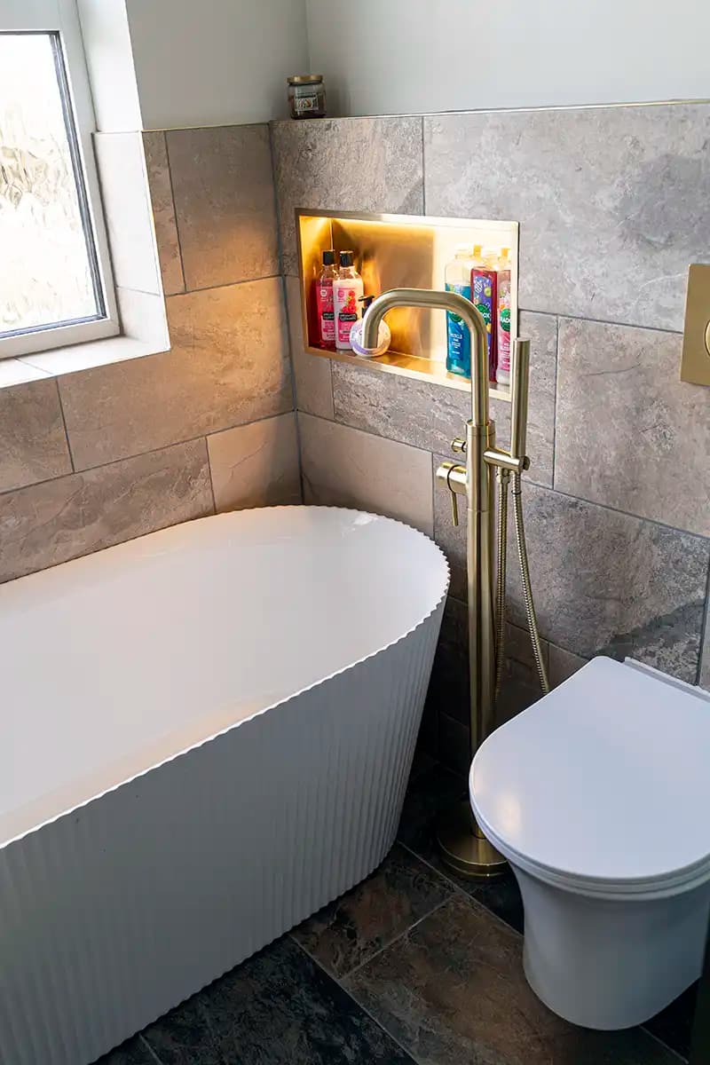 Bathrooms & Wetrooms